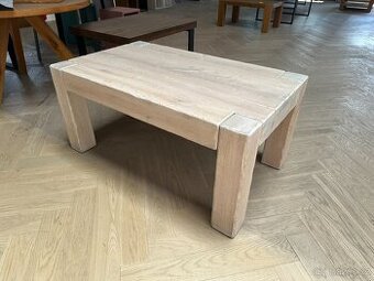 Masivní konferenční dubový stolek - 1200x720 mm