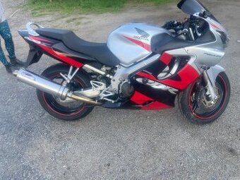 Honda CBR 600F jednotlivé díly prodej