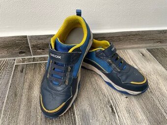 Tenisky geox vel 33