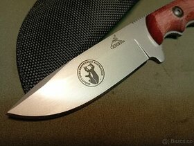 Nůž - střenka luxusní dřevo + pouzdro
