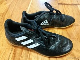 Sálové boty Adidas vel 35 - 1