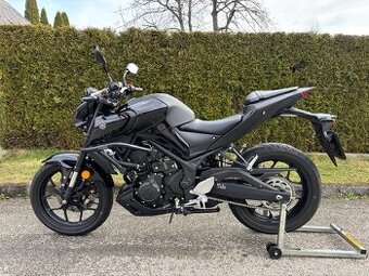 Yamaha MT-03