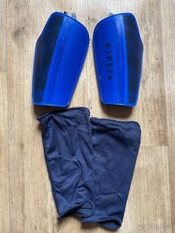Kipsta chrániče fotbal 150-170cm