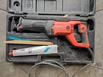Pila ocaska Makita M4501