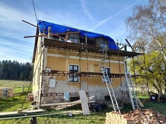 Prodám HAKI lešení - 6 kostek - čtvercová patka