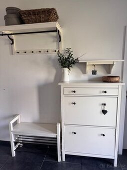 HEMNES botník / předsíň IKEA