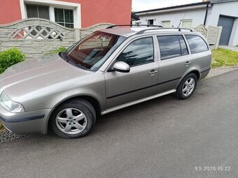 Škoda Octavia kombi Tour r.v.2009 první majitel