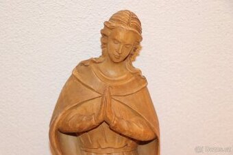 Sv. Marie soška socha oltář (525K)