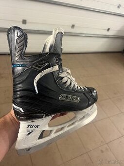 Brusle Bauer Nexus 7000 8,5 - 1