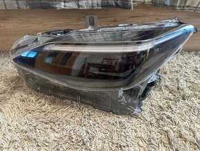 Led světlo TOYOTA YARIS CROS 2022