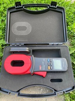 Klešťový měřič uzemnění Uni-T UT275