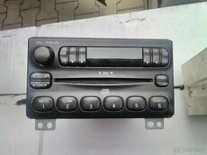 Radio do Ford Mustang
