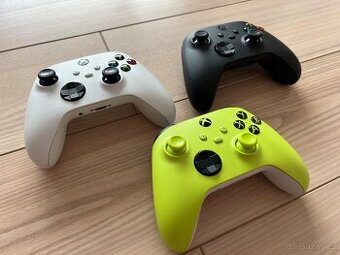 Microsoft Xbox Series Ovladač
