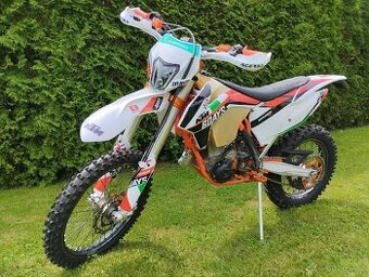 Ktm 250 exc-f SixDays