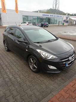 HYUNDAI i30 1.6 CRDi-2017