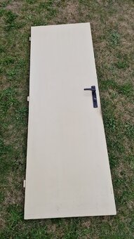 Prodám interiérové dveře