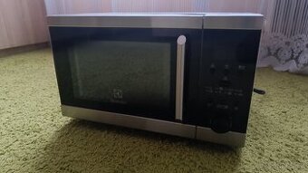 Mikrovlnka Elektrolux