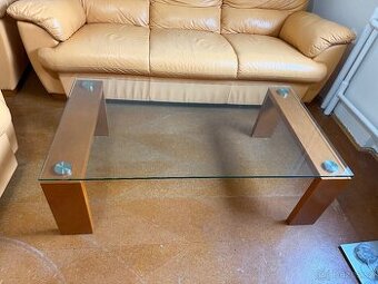 Konferenční stolek – sklo + dřevo