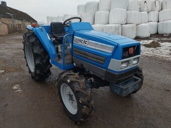 traktor ISEKI TK 33 koní