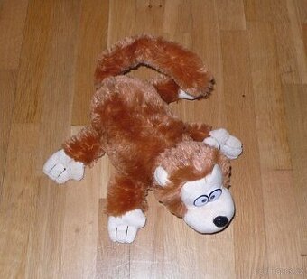 PLYŠOVÁ TANČÍCÍ OPICE, OPIČKA, VÁLÍ SUDY