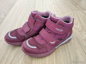 Celoroční boty Superfit, vel. 34