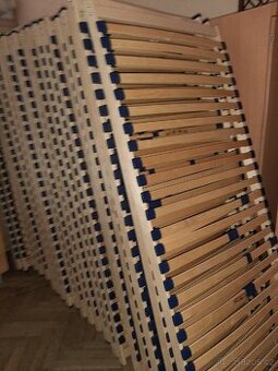 50x kvalitní rošty do postele z hotelu