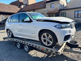 BMW X5 F15 40d Mpaket / nahradni dily / motor N57D30Z 230kW