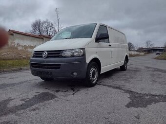 Volkswagen Transporter T5.1    2.0TDI
