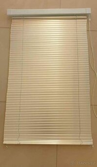 Žaluzie Isotra 4hit