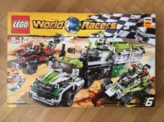 Lego World racers - Nebezpečný pouštní závod 8864