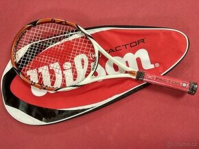 - NOVÁ – Tenisová raketa na tenis Wilson WRT7957002 - 1