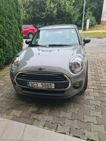 Mini One 1,5 benzín 57000km,  odečet DPH