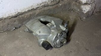 Zadní brzdový třmen (levý) - Škoda, Audi, Seat,..