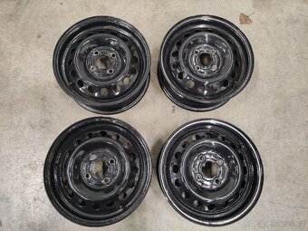 Originální disky 14x5j na Nissan Micra K11 po renovaci