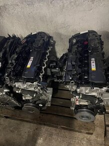 B58B30C NOVÝ MOTOR