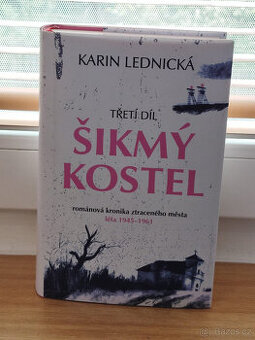 Šikmý kostel III Karin Lednická