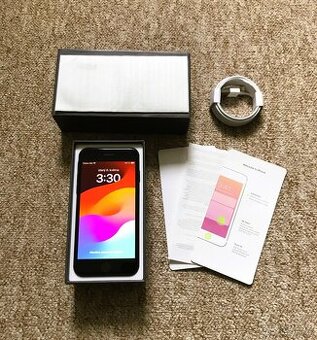 Apple Iphone SE 2022 64GB 5G (3. generace) ✅ KRÁSNÝ STAV