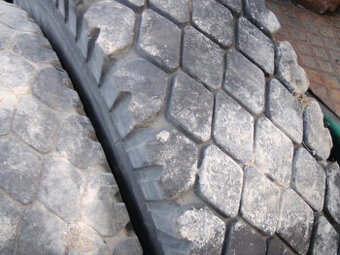 Pneumatiky Kama 12 00 R 20 Použité - 1