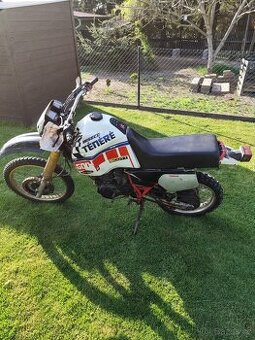 Yamaha XT 600