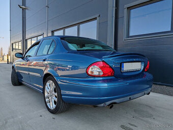 benzínový Jaguar X-type V6 2.5 144kW 4x4 187000km