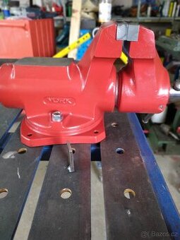 Svěrák York 150L