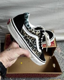 Tenisky Vans v.37
