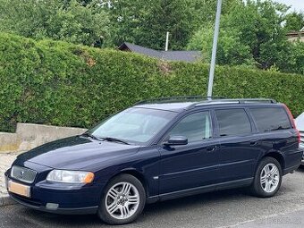 Volvo V70 D5
