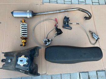 Soubor dílů Pitbike