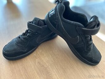 Sportovní boty NIKE 32vel. Tenisky Nike - 1