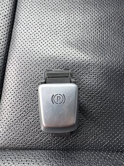 Spínač elektrické parkovací brzdy Mercedes benz