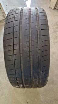 2 kusy letních pneu Vredestein 245/35/20 DOT19