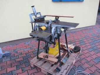 Kombinovaný stroj MS250