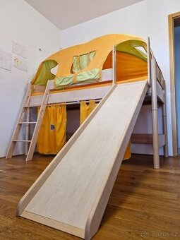 Dětská postel masiv bříza