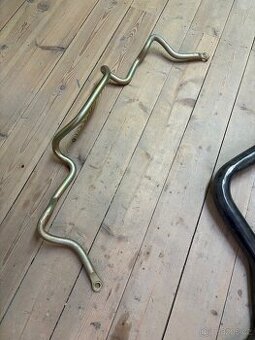 predni stabilizator 24mm na civic 5g / crx del sol